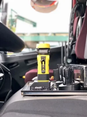 Compatible with DC: 12V/24V for vehicle installations