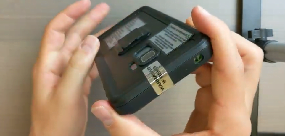 XCS8 (Samsung Galaxy S8) Side View